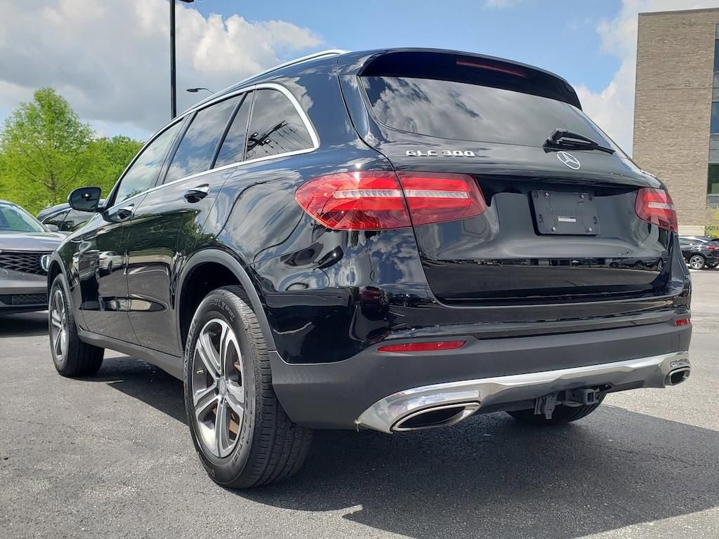 Used 2016 Mercedes-Benz GLC 300 4MATIC image 5