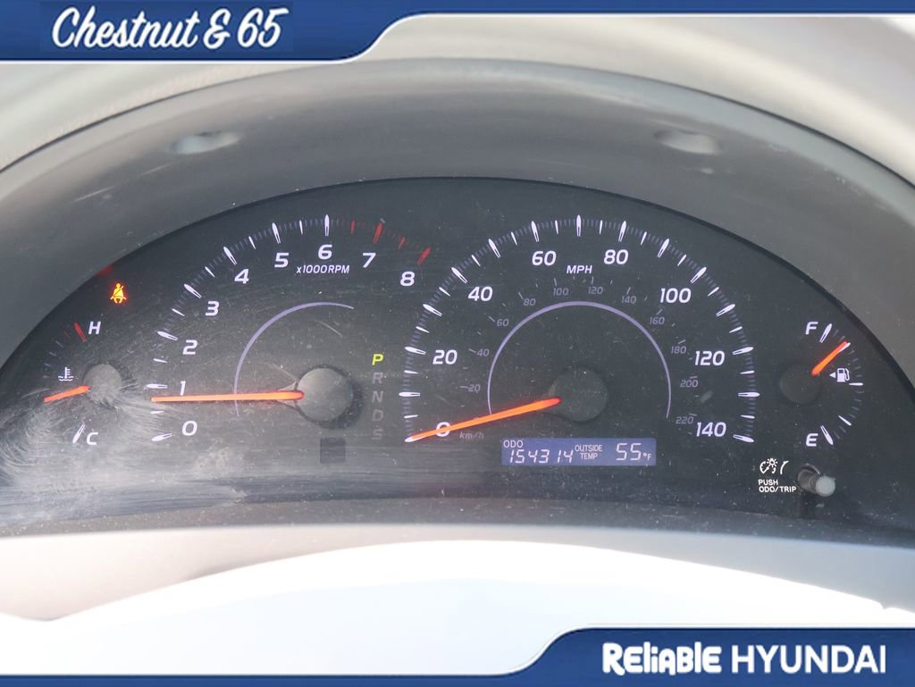 Used 2011 Toyota Camry LE image 29