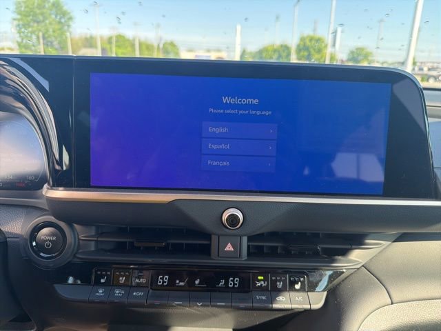 Used 2026 Toyota Crown AWD/4WD image 22