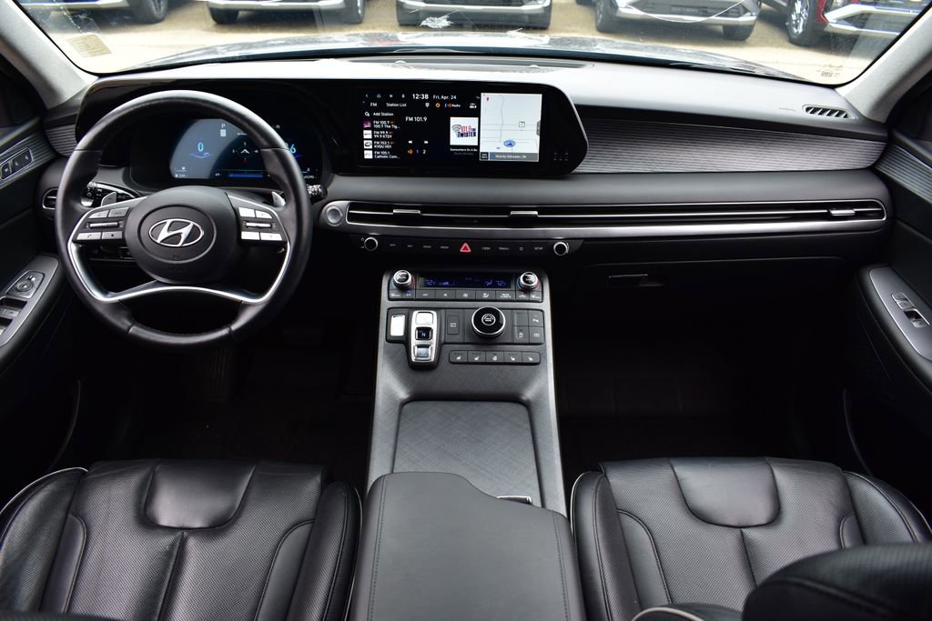 Used 2023 Hyundai Palisade Limited FWD image 37