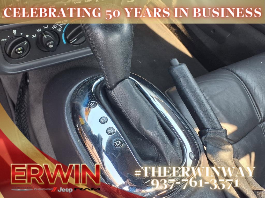 Used 2002 Chrysler Prowler image 23