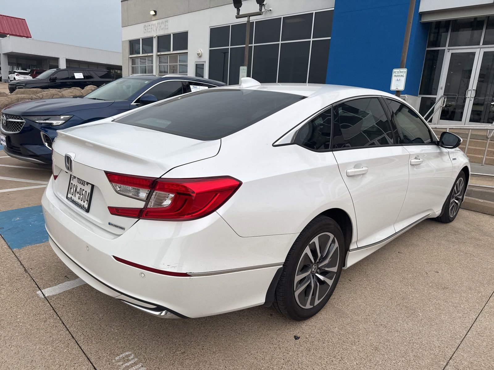 Used 2022 Honda Accord EX-L image 5