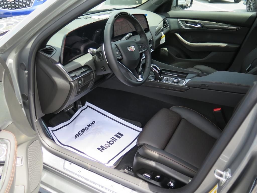 New 2026 Cadillac CT5 Sport image 9