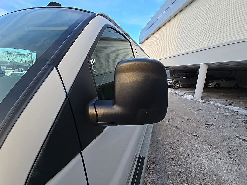 Used 2024 GMC Savana 2500 w/ Driver Convenience Package image 32