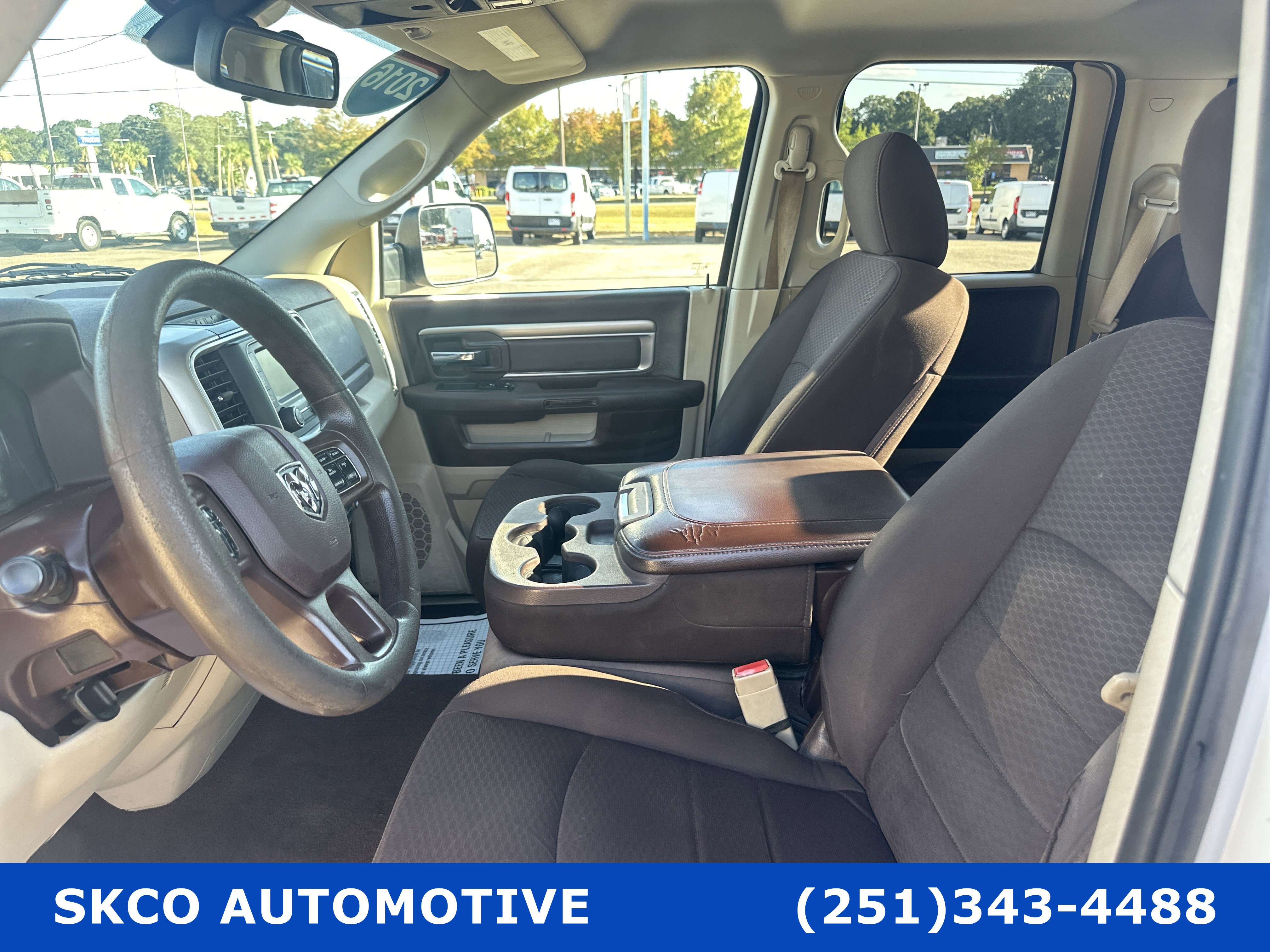 Used 2016 RAM 1500 Classic SLT image 10