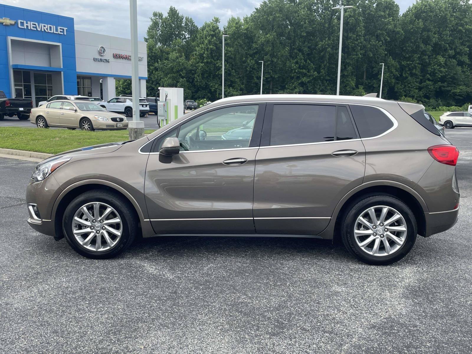 Used 2019 Buick Envision Essence FWD image 9