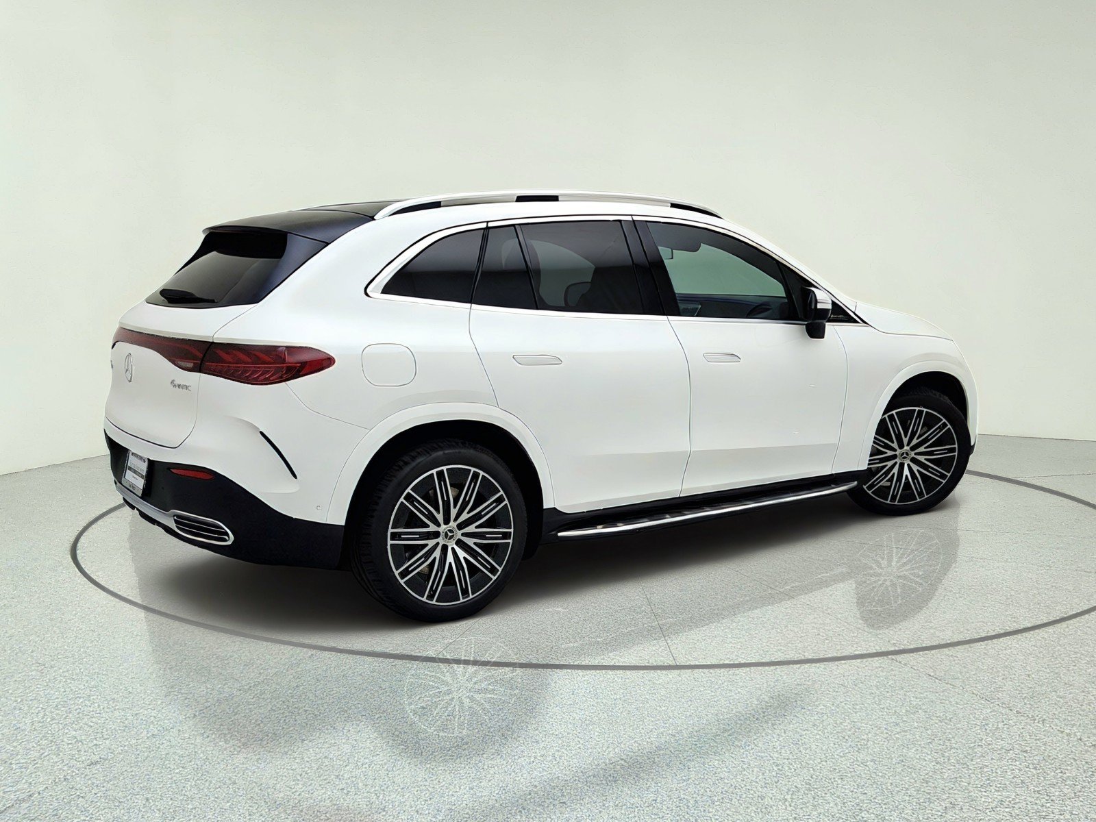 New 2026 Mercedes-Benz EQE 320 4MATIC SUV image 8