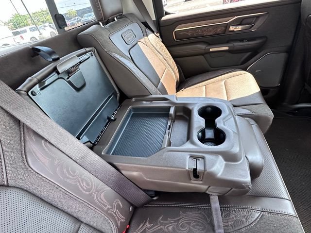 Used 2025 RAM 1500 Limited AWD/4WD image 32