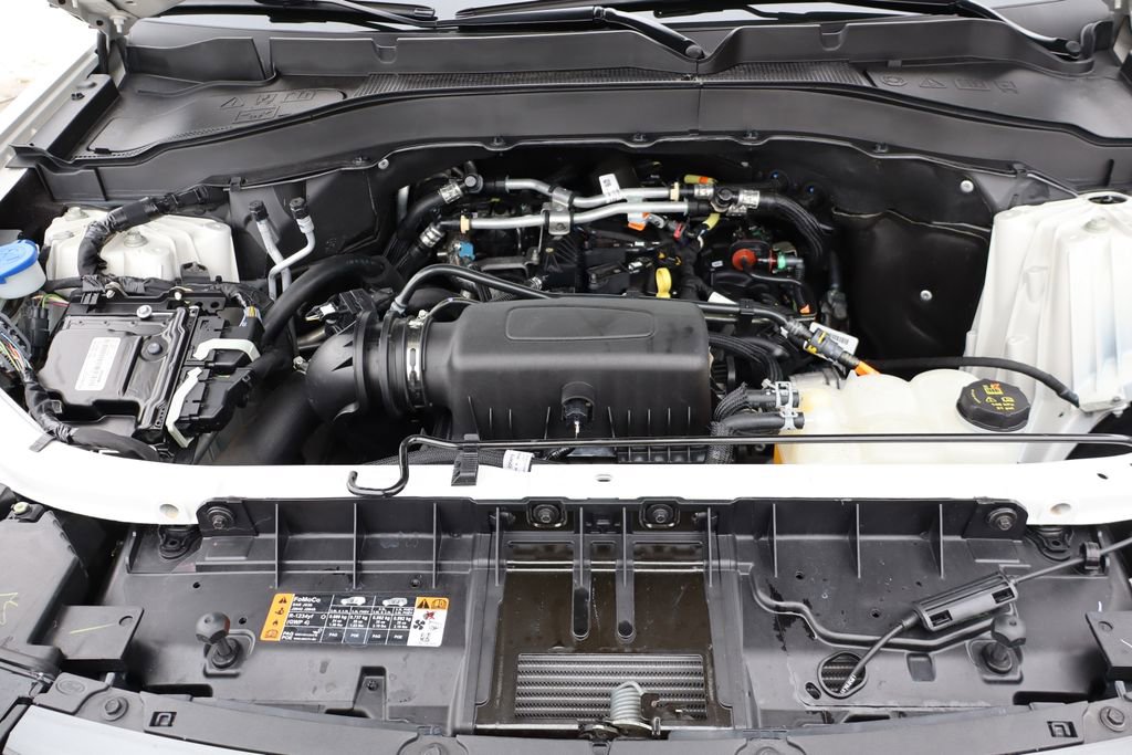 Used 2023 Ford Explorer XLT w/ Equipment Group 202A image 47