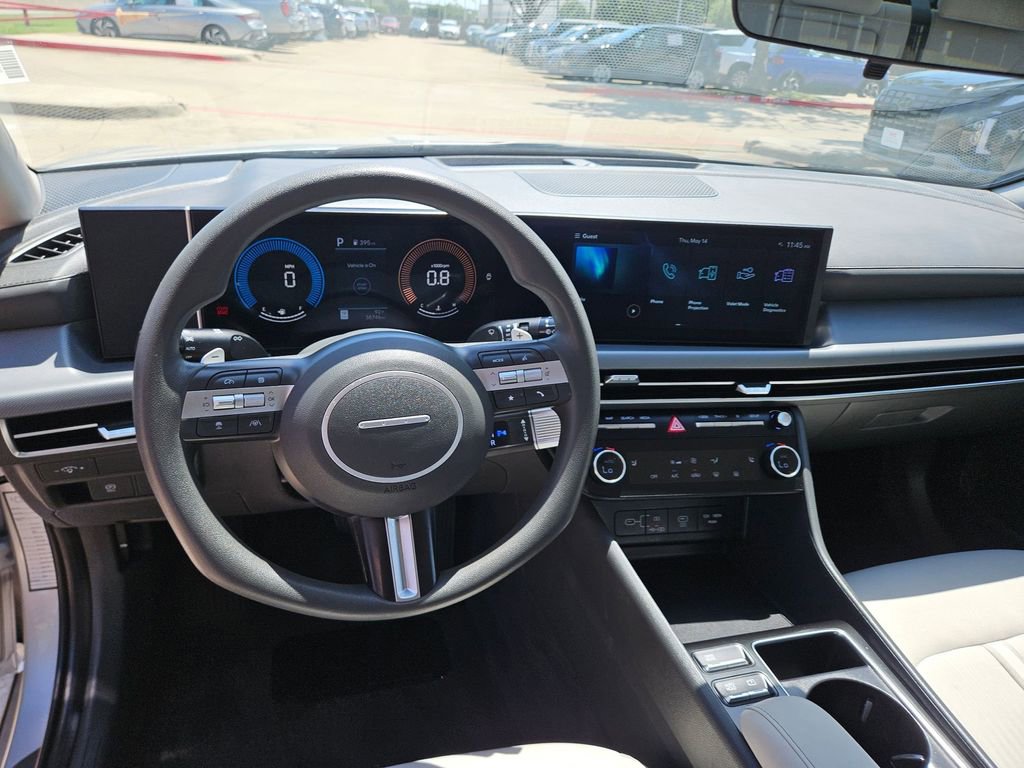 Used 2025 Hyundai Sonata SEL FWD image 17