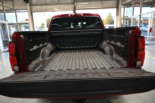 New 2026 Chevrolet Colorado Z71 w/ Technology Package AWD/4WD image 7