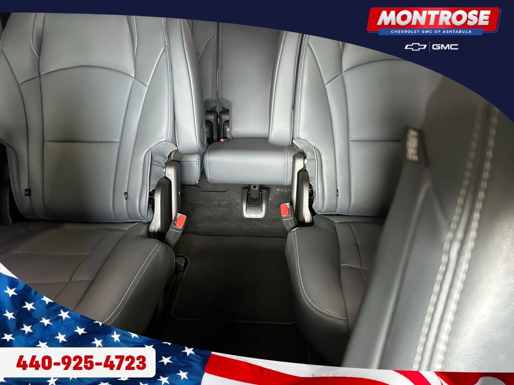 Used 2023 Buick Enclave Essence w/ Sport Touring Edition image 20