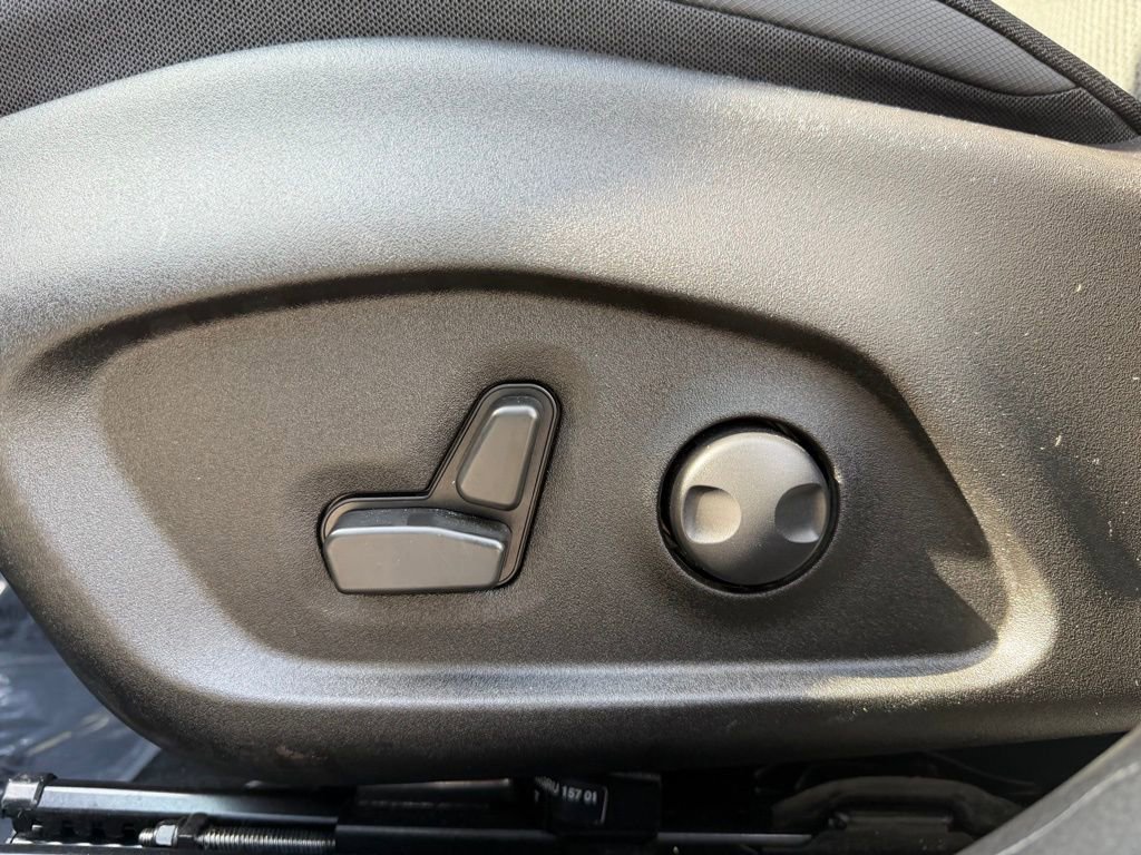 Used 2022 Jeep Renegade Altitude w/ Convenience Group image 12