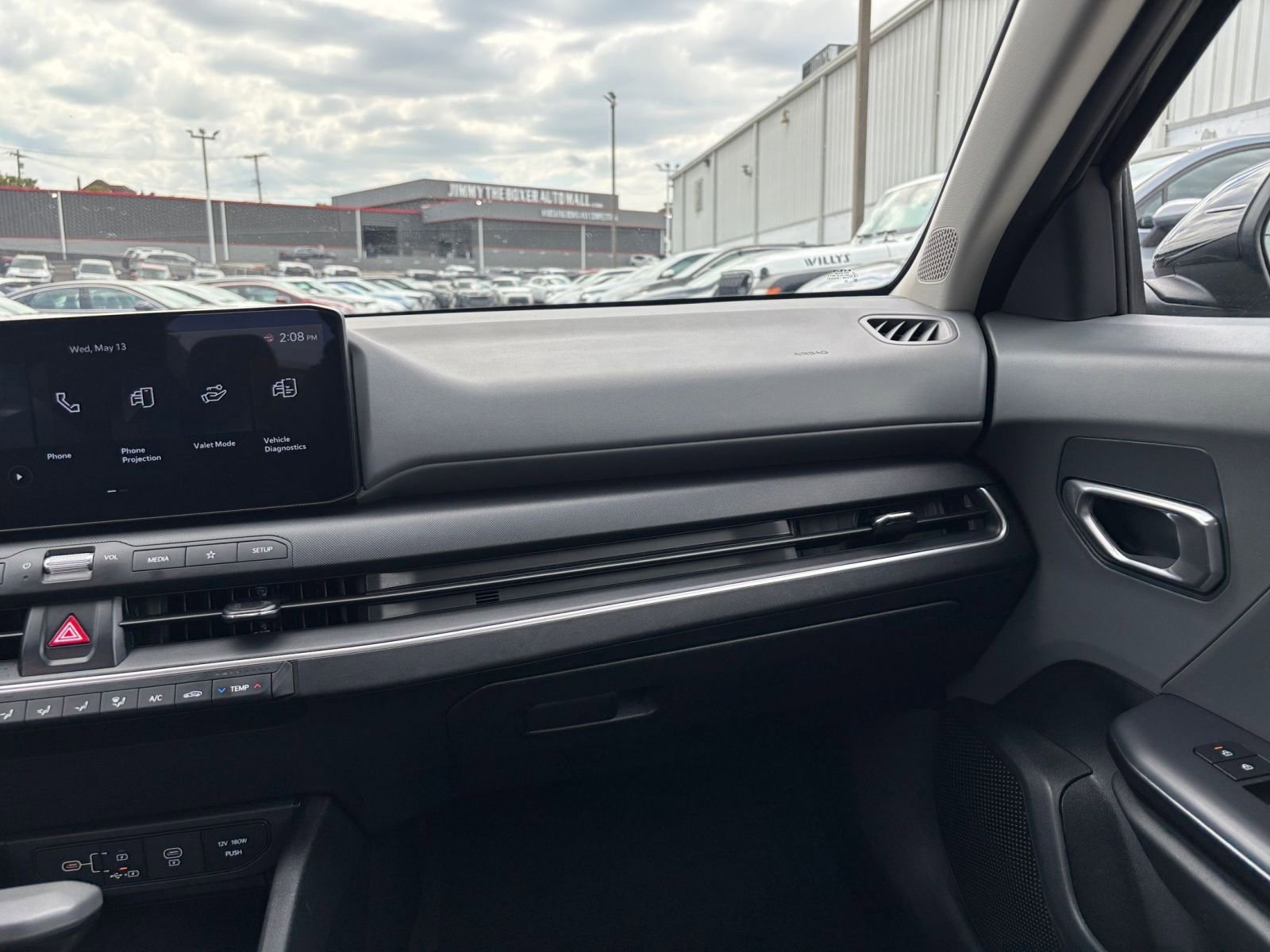 Used 2025 Kia K4 FWD image 33