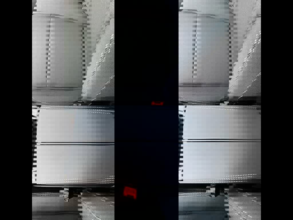 New 2026 Nissan Rogue S image 17