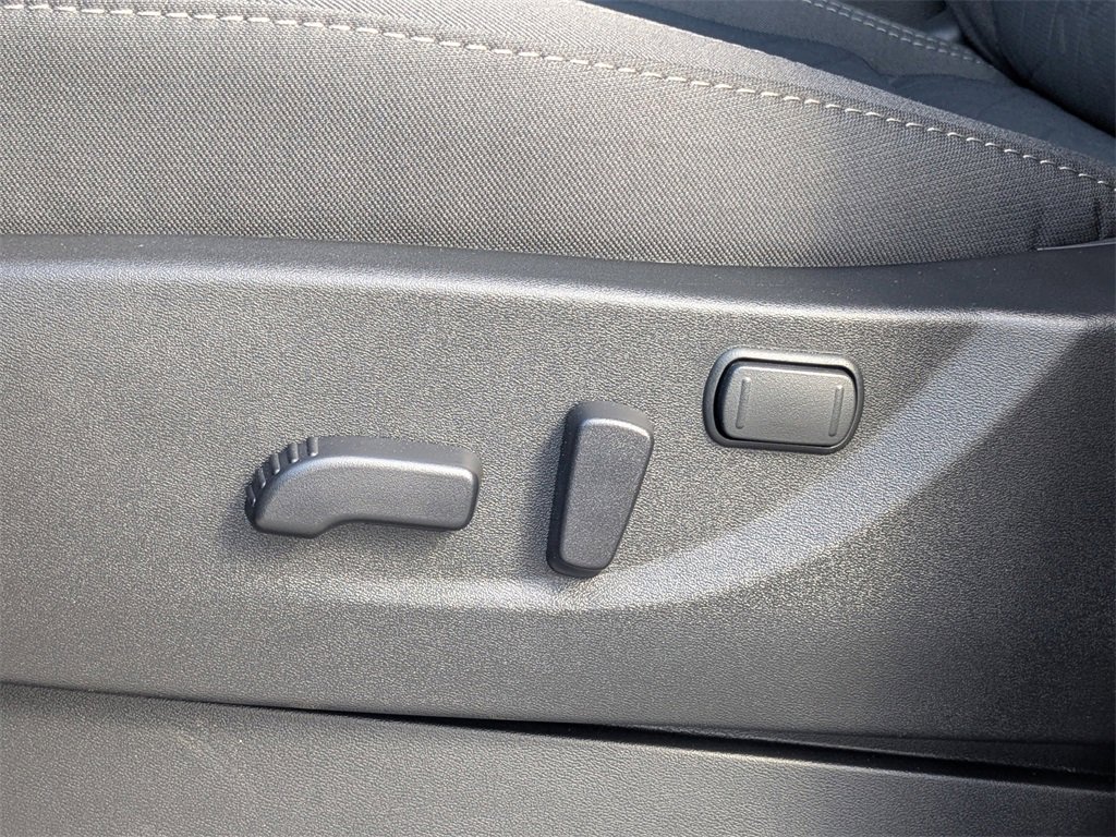 New 2026 Nissan Frontier SV w/ Tow Package image 20