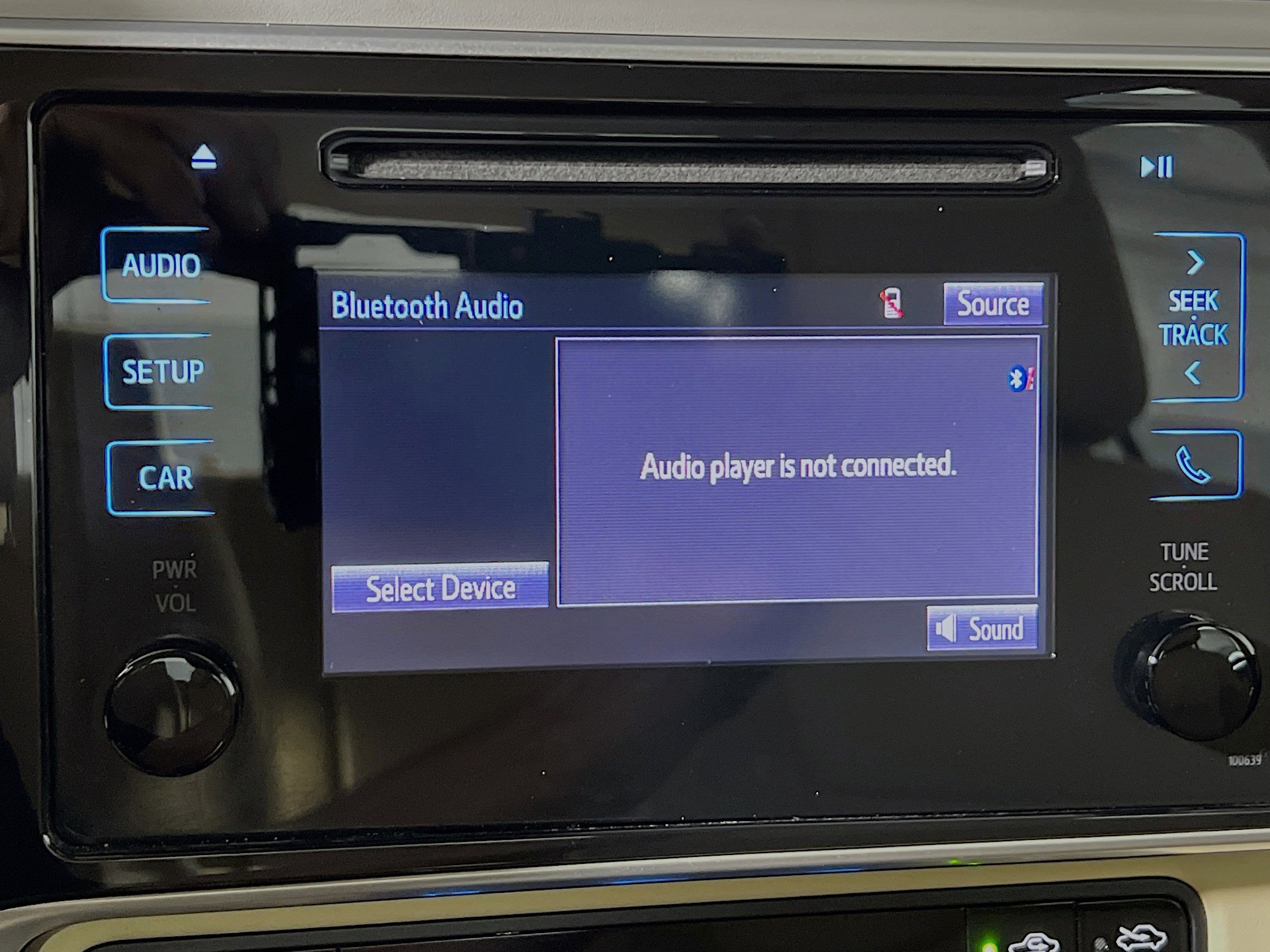 Used 2018 Toyota Corolla LE image 25