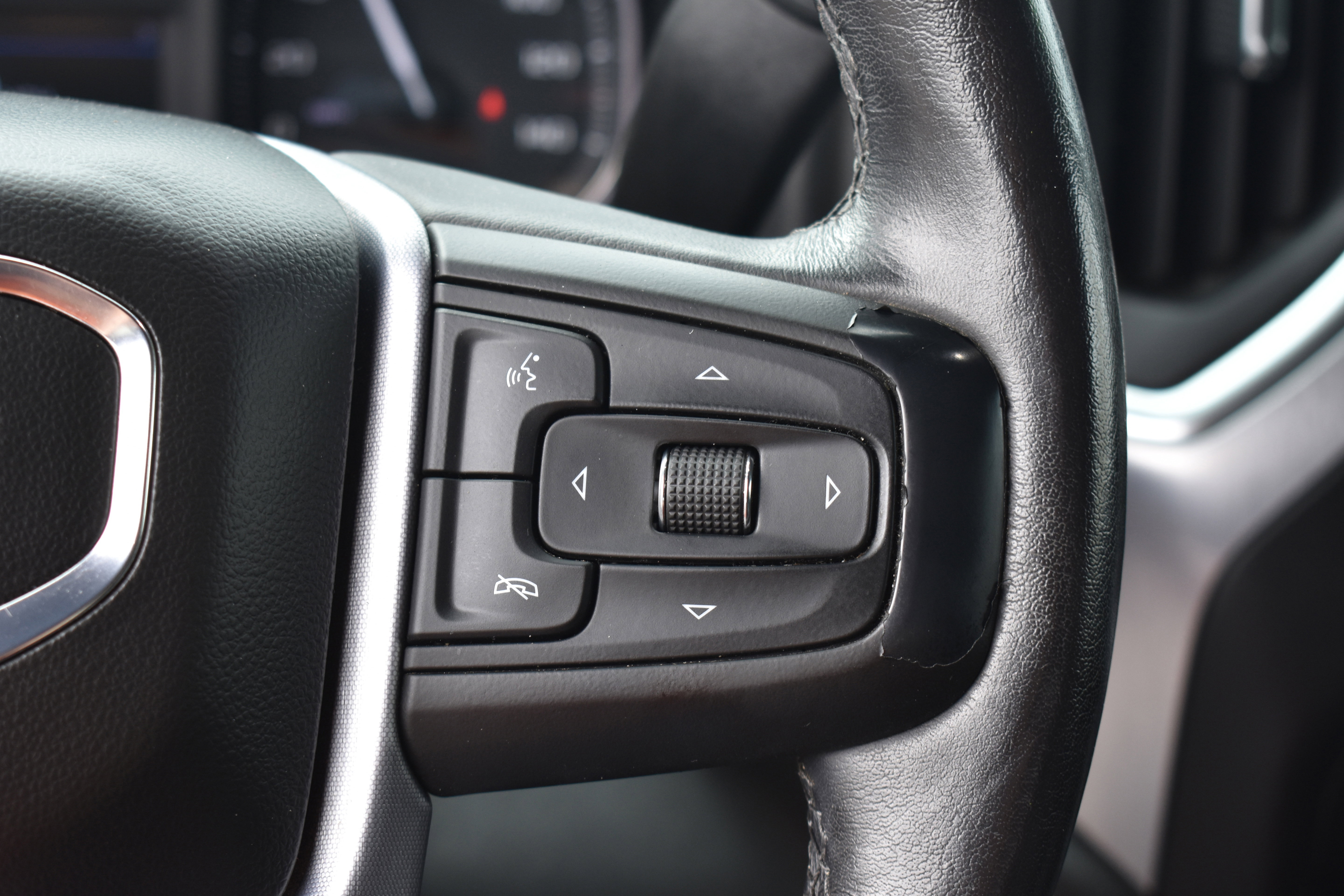 Used 2020 GMC Sierra 1500 SLT w/ SLT Premium Package AWD/4WD image 14
