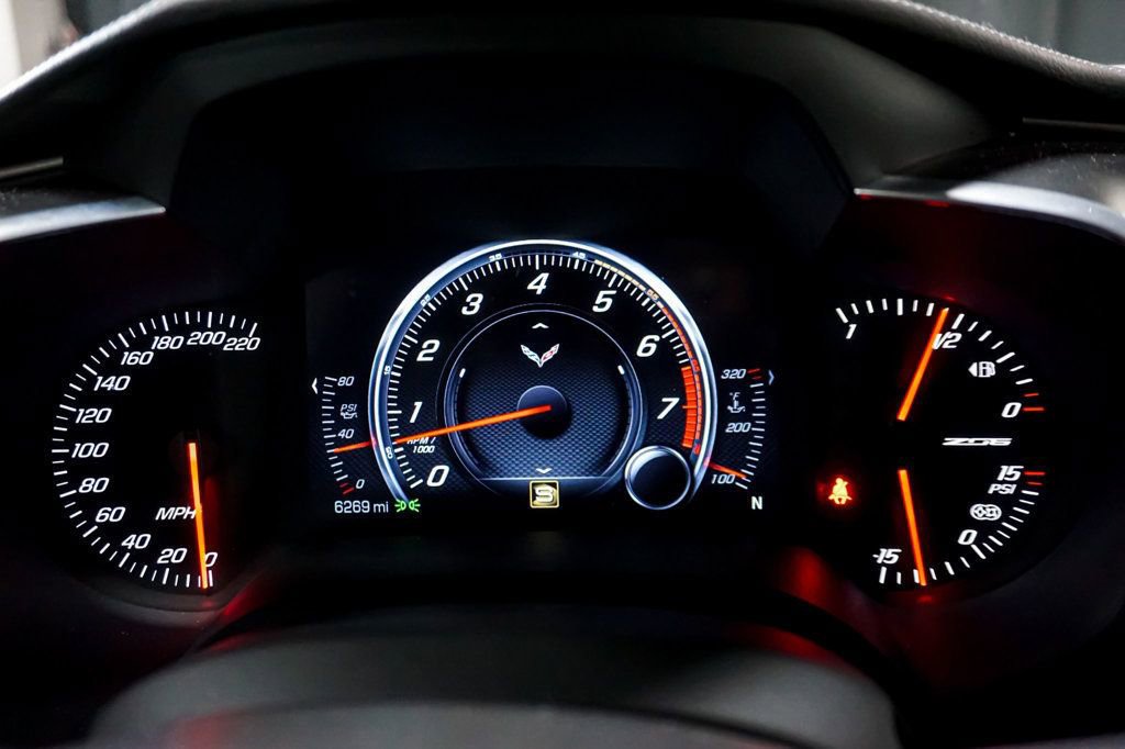 Used 2017 Chevrolet Corvette Z06 w/ Z07 Performance Package image 33