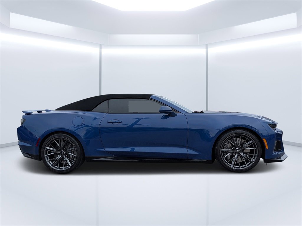 Used 2023 Chevrolet Camaro ZL1 image 2
