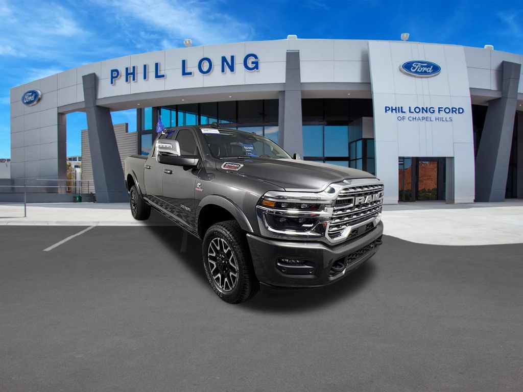 Used 2025 RAM 2500 Limited AWD/4WD image 7