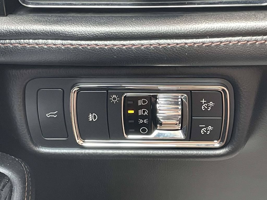 Used 2022 Lincoln Aviator Reserve w/ Equipment Group 201A AWD/4WD image 27
