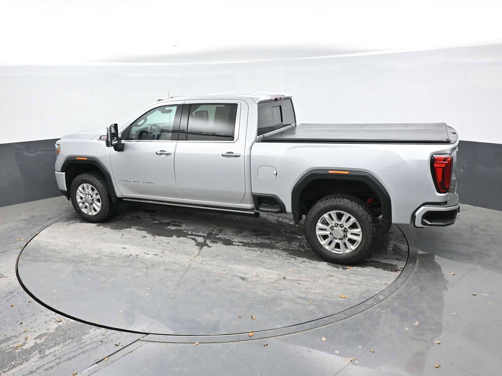 Used 2022 GMC Sierra 3500 Denali w/ Denali Ultimate Package image 45