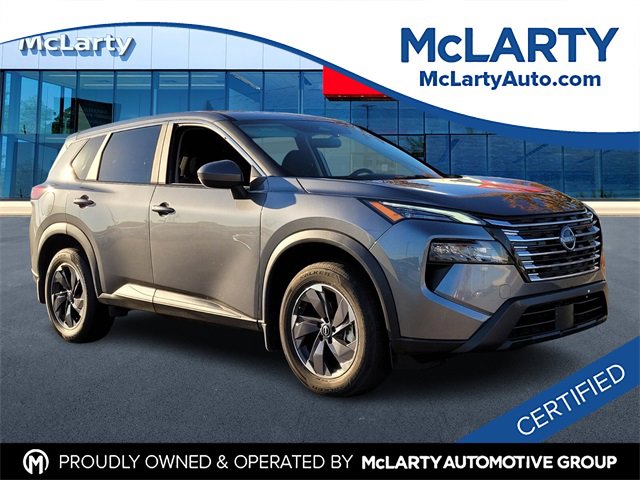 Used 2025 Nissan Rogue SV