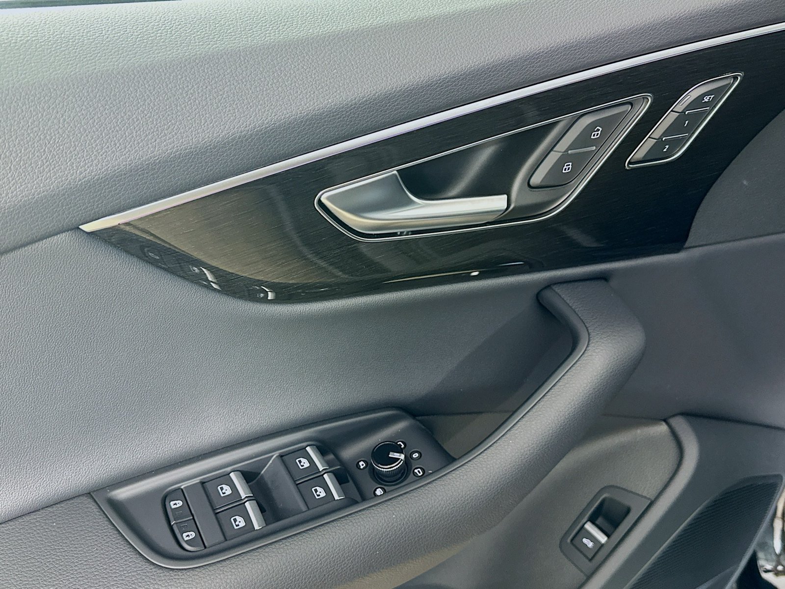 New 2026 Audi Q7 2.0T Premium AWD/4WD image 17