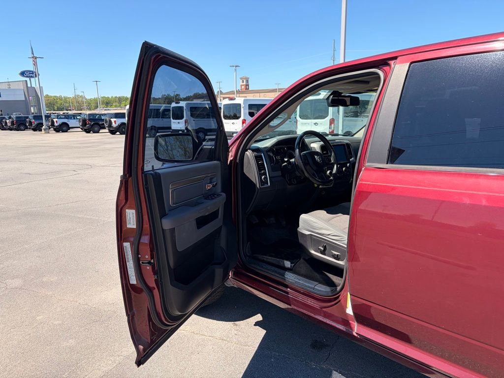 Used 2016 RAM 1500 Big Horn image 10