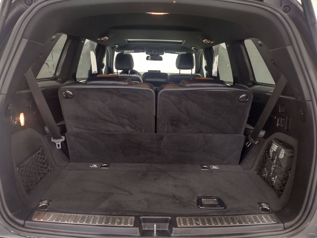 Used 2019 Mercedes-Benz GLS 450 4MATIC image 18