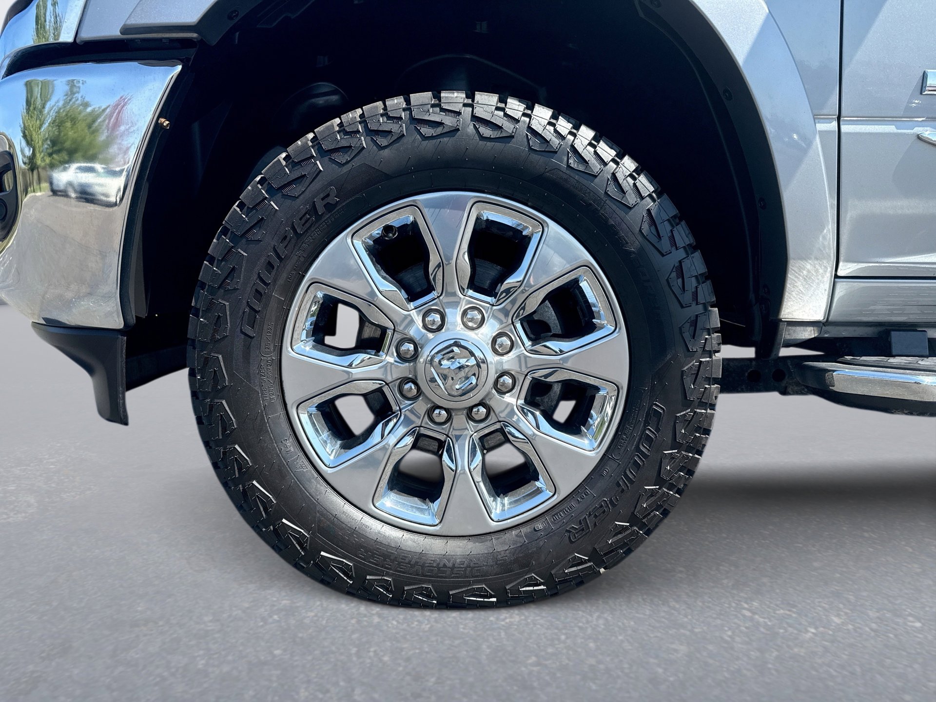 Used 2022 RAM 2500 Limited AWD/4WD image 25