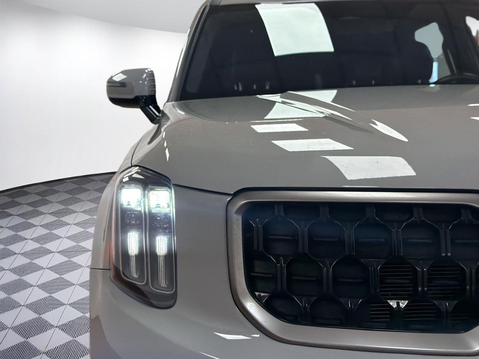 Used 2023 Kia Telluride SX Prestige X-Pro image 9