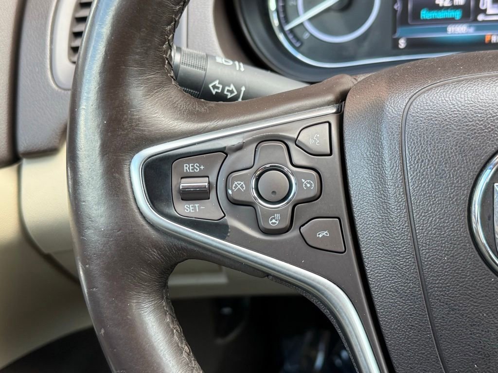 Used 2016 Buick Regal Premium image 26
