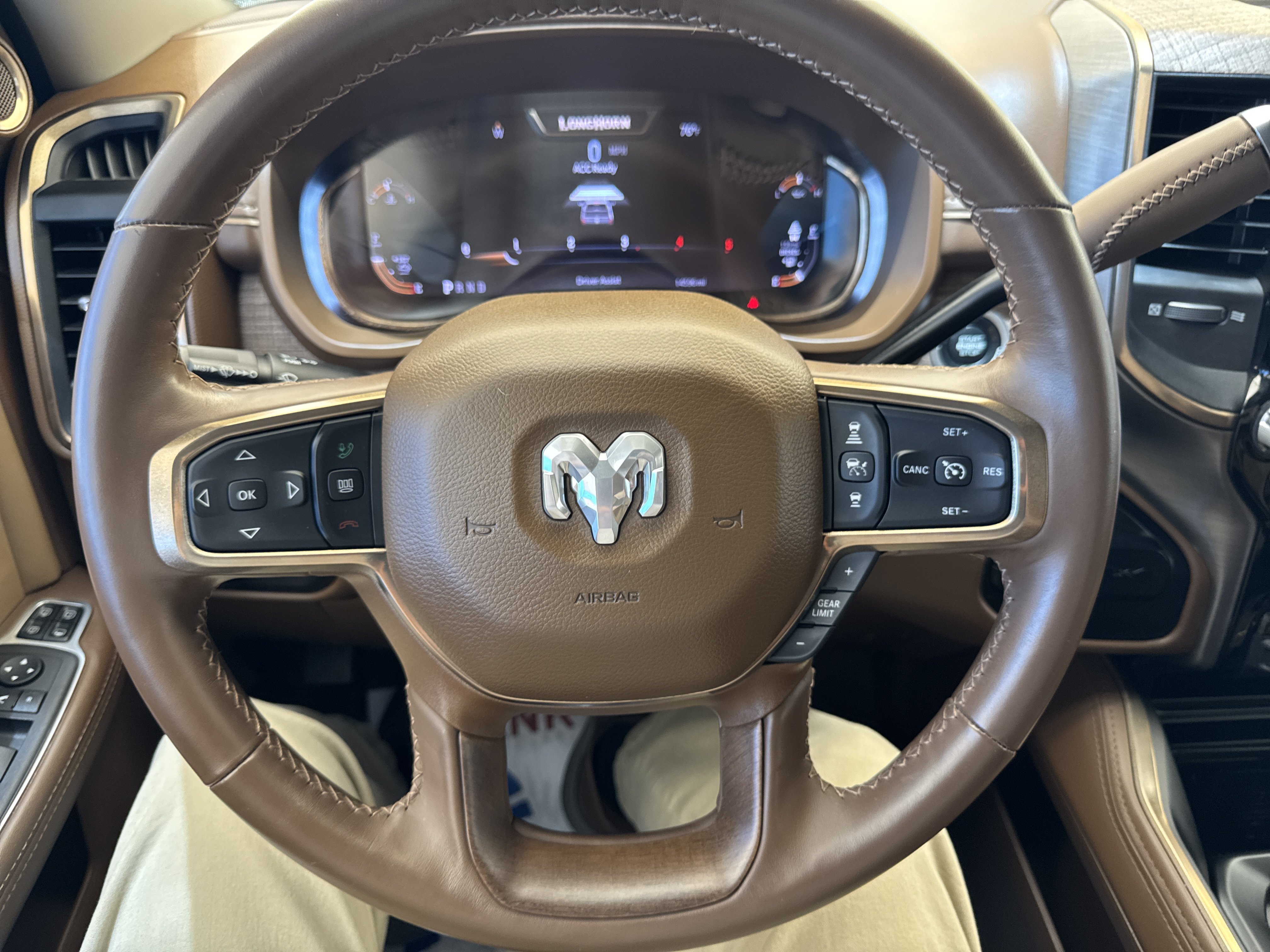 Used 2024 RAM 2500 Limited w/ Safety Group AWD/4WD image 38