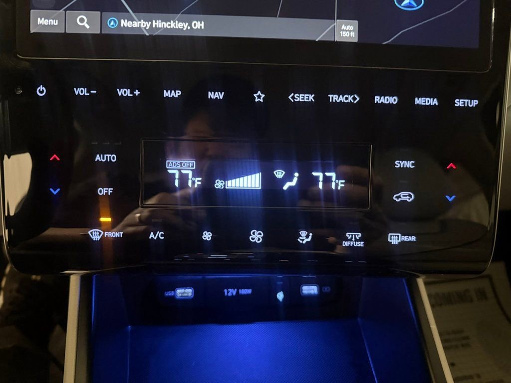 Used 2023 Hyundai Tucson Limited image 38