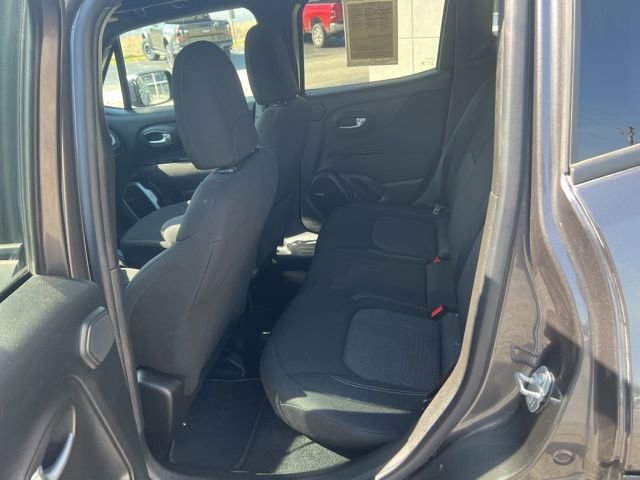 Used 2021 Jeep Renegade Latitude w/ Sun & Sound Group FWD image 13