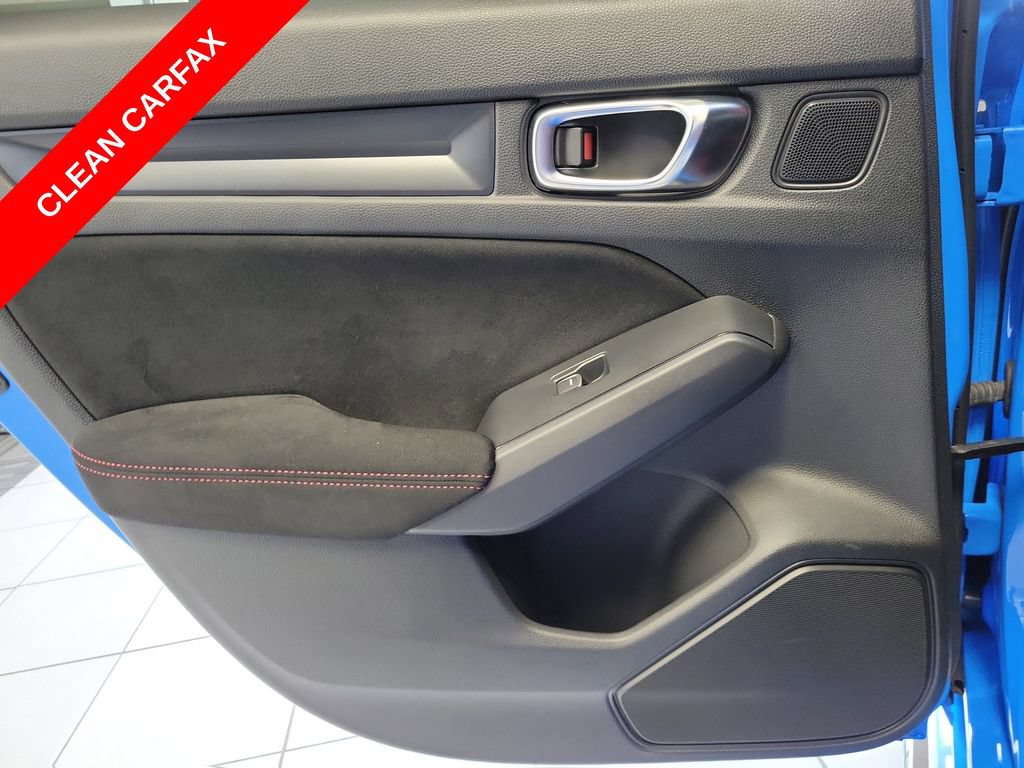 Used 2025 Honda Civic Type R image 15