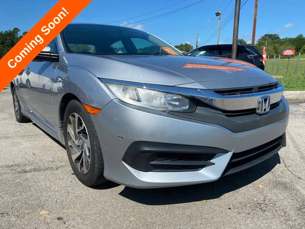 Used 2018 Honda Civic EX image 2