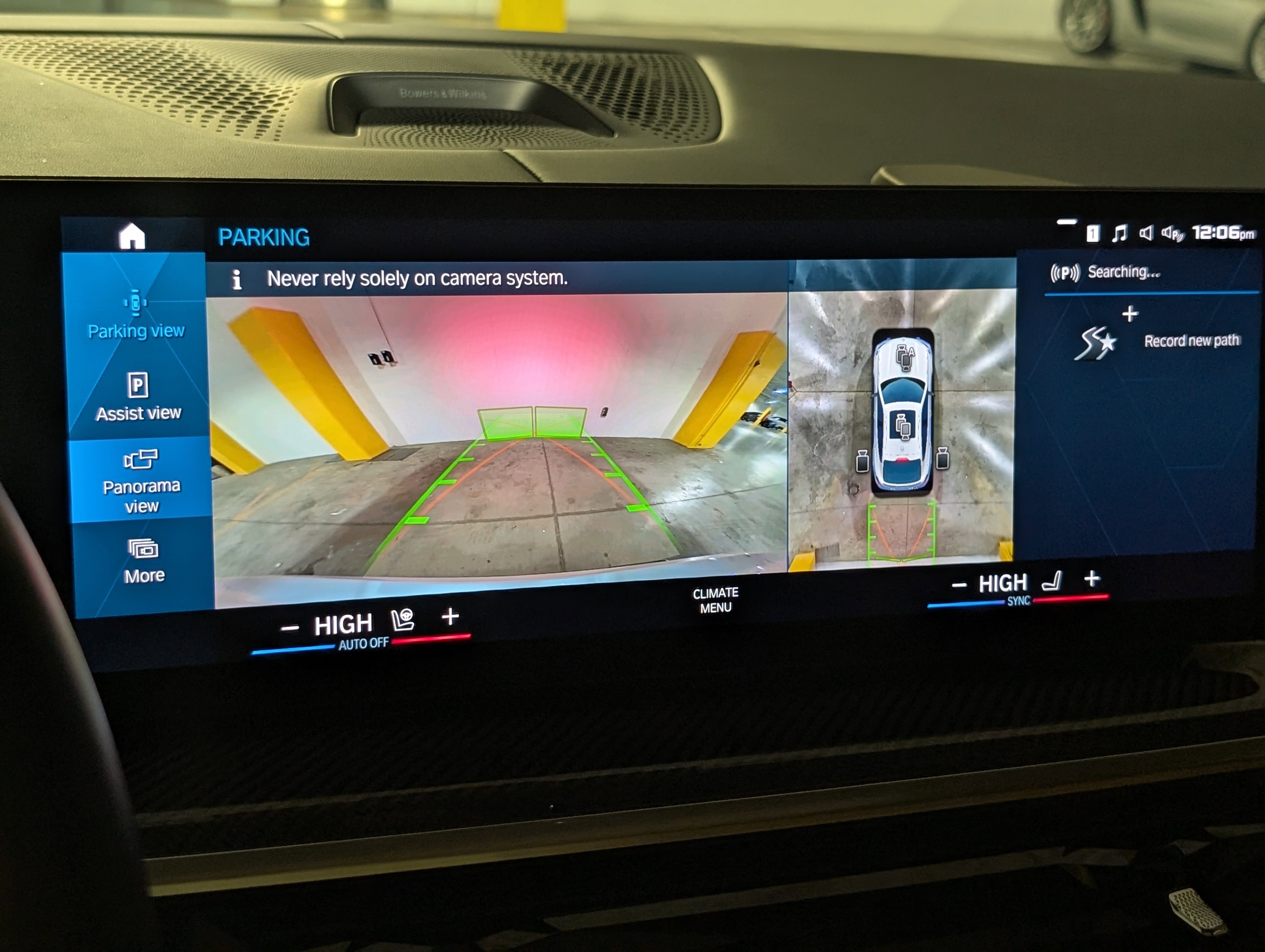 Used 2024 BMW X6 M Competition w/ Executive Package image 40