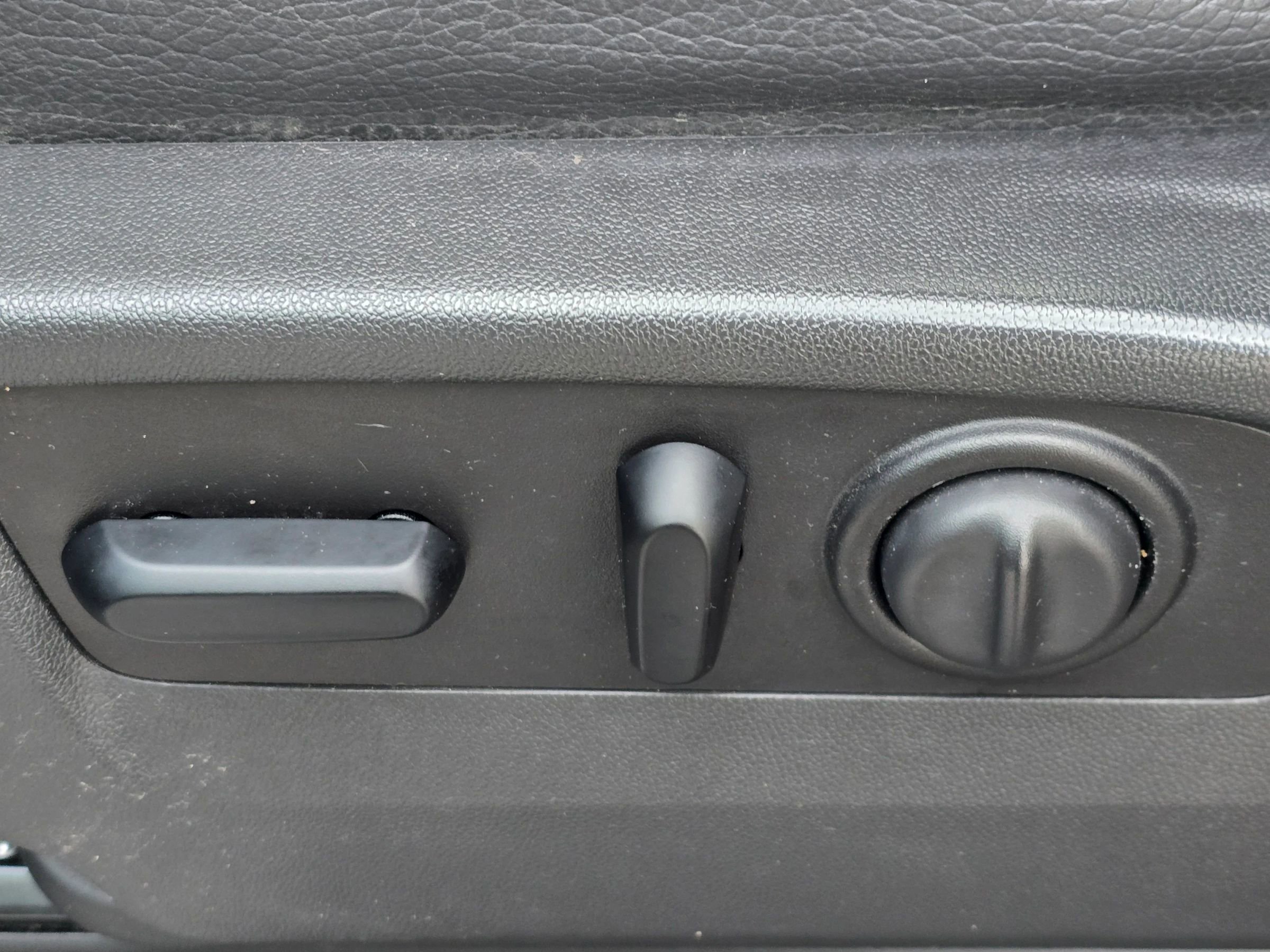 Used 2020 GMC Sierra 2500 Denali w/ Denali Ultimate Package image 24