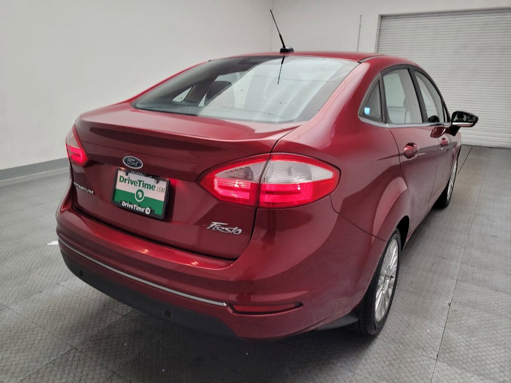 Used 2015 Ford Fiesta Titanium FWD image 7