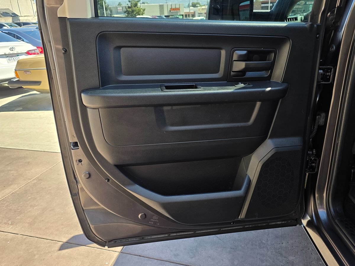 Used 2016 RAM 1500 Tradesman w/ Popular Equipment Group RWD image 31