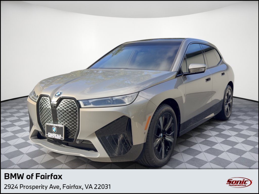 Certified 2024 BMW iX xDrive50 w/ Premium Package AWD/4WD image 1