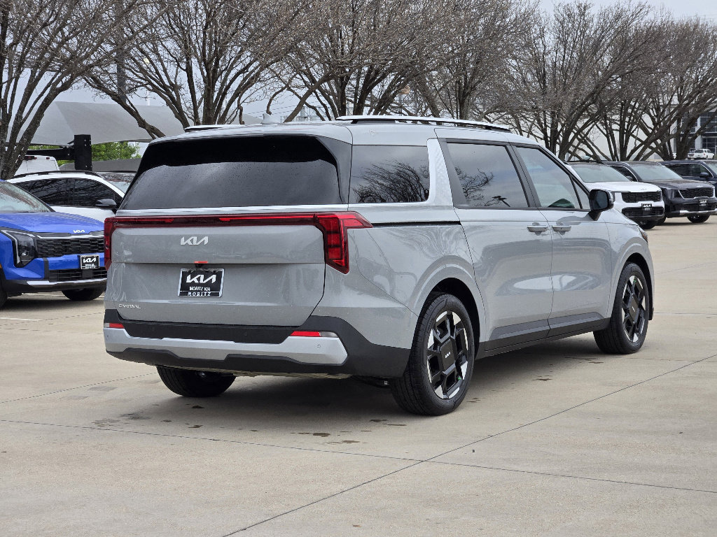 New 2026 Kia Carnival EX image 4
