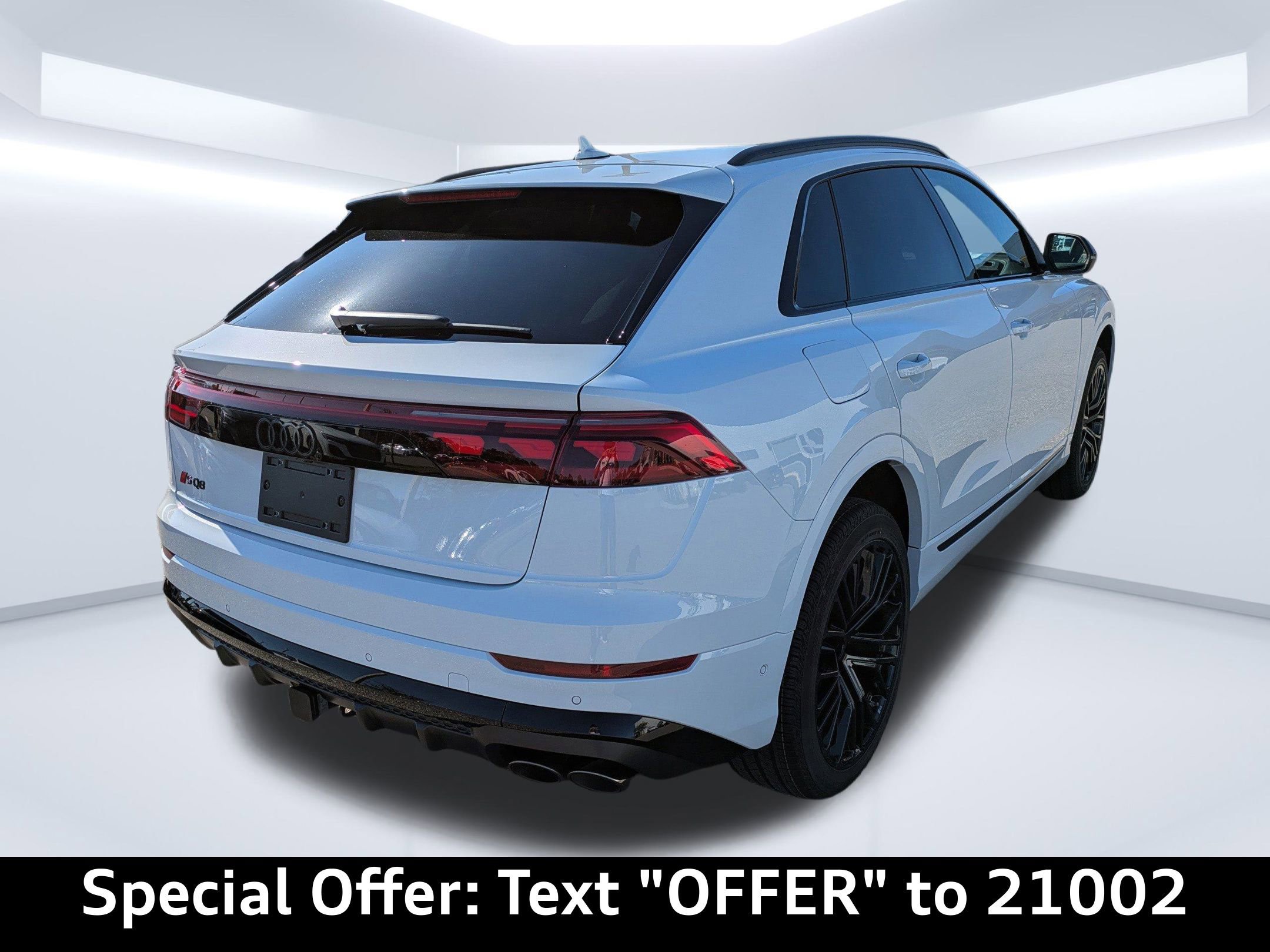 New 2026 Audi SQ8 Prestige AWD/4WD image 2