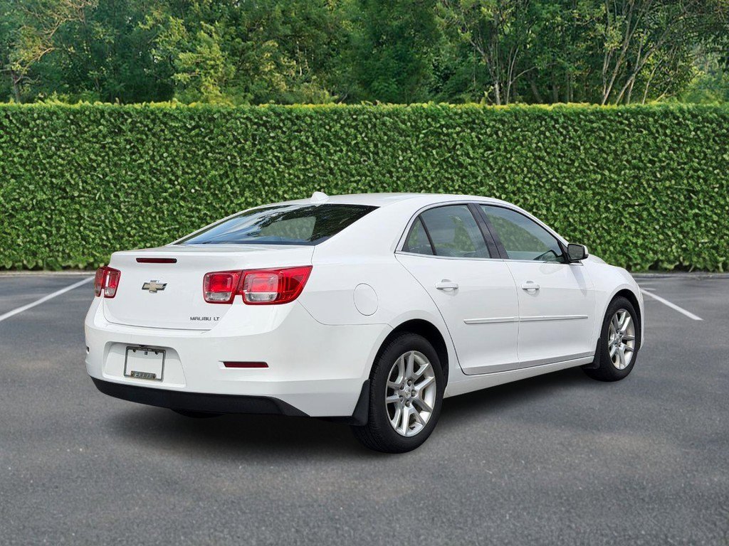 Used 2014 Chevrolet Malibu LT w/ Power Convenience Package FWD image 3