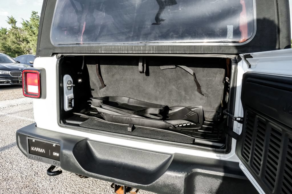Used 2022 Jeep Wrangler Sport AWD/4WD image 27