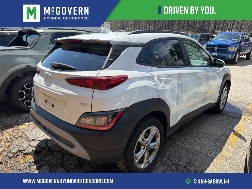 Used 2023 Hyundai Kona SEL w/ Convenience Package image 4