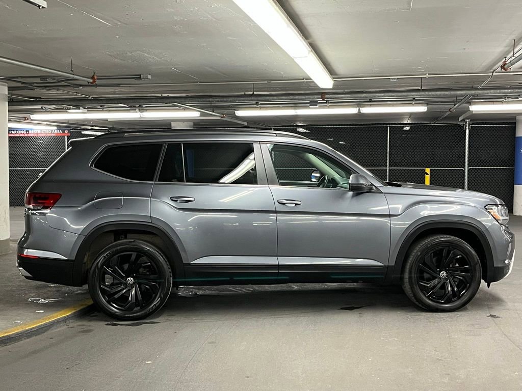 Certified 2023 Volkswagen Atlas SE w/ Black Wheel Package AWD/4WD image 41